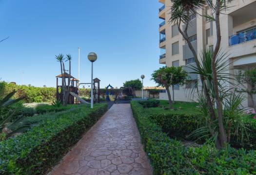 Resale - Apartment - Guardamar del Segura - Puerto Deportivo