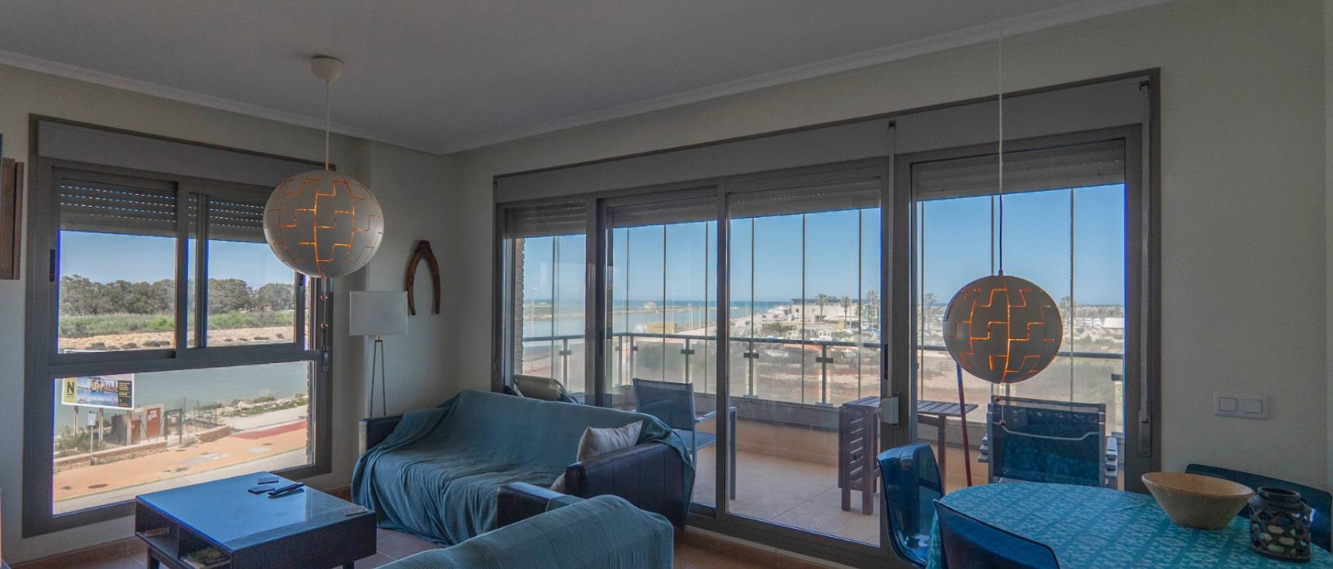 Resale - Apartment - Guardamar del Segura - Puerto Deportivo