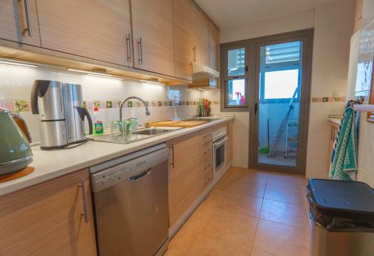 Resale - Apartment - Guardamar del Segura - Puerto Deportivo