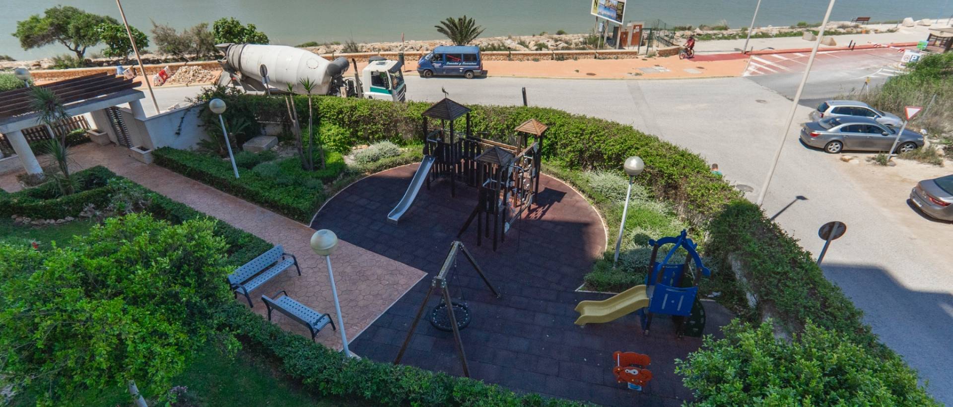 Resale - Apartment - Guardamar del Segura - Puerto Deportivo