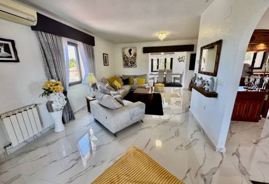 Resale - Villa - Algorfa - Lomas De La Juliana