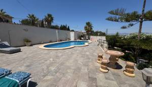 Resale - Villa - Algorfa - Lomas De La Juliana
