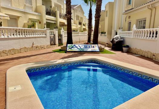 Resale - Villa - Ciudad Quesada