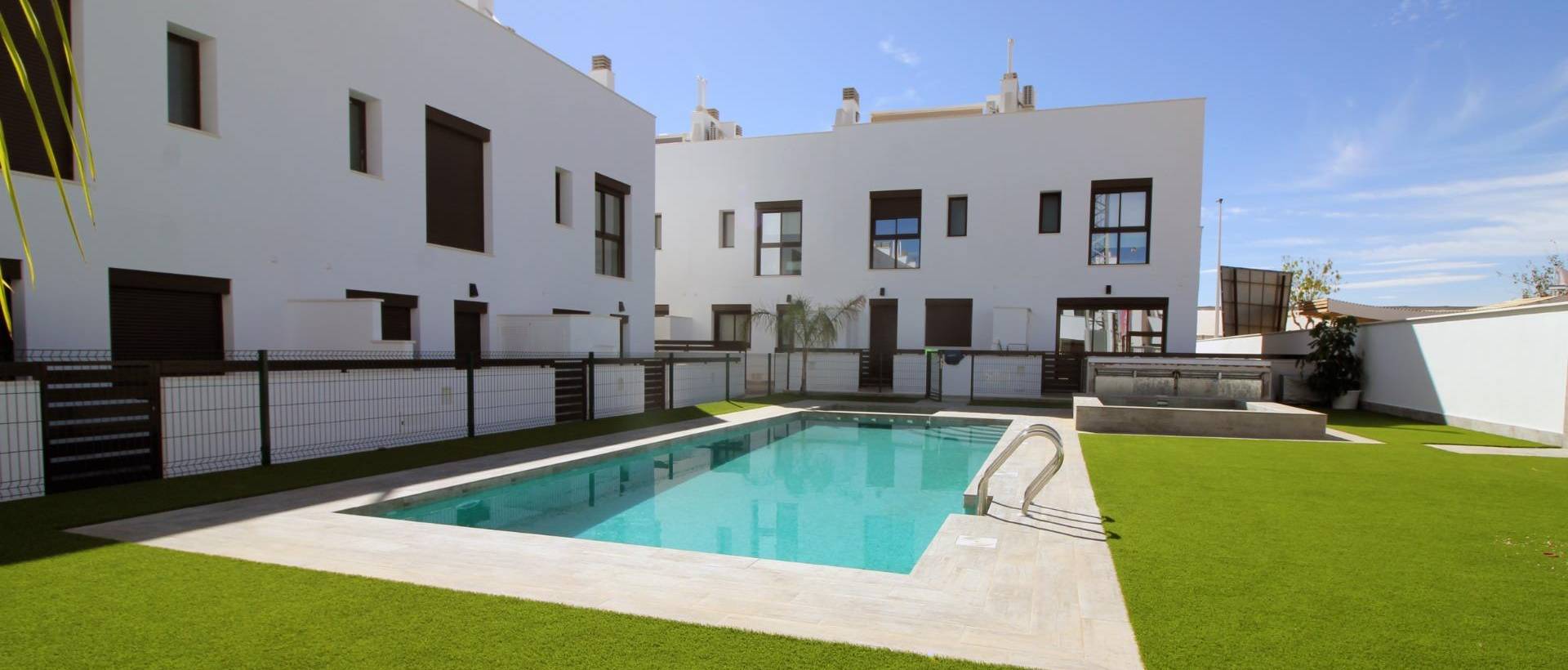 New - Townhouse - Pilar de la Horadada - parque Andromeda