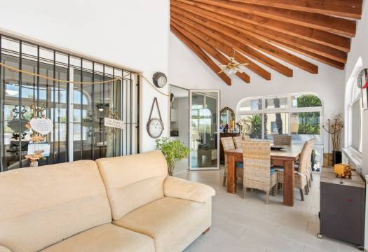 Resale - Finca / Country Property - Catral