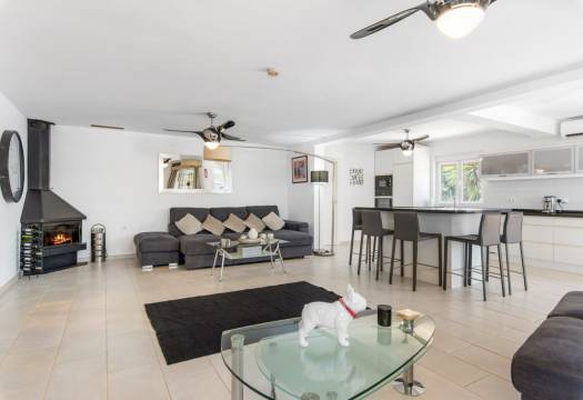 Resale - Finca / Country Property - Catral