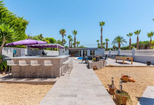 Resale - Finca / Country Property - Catral