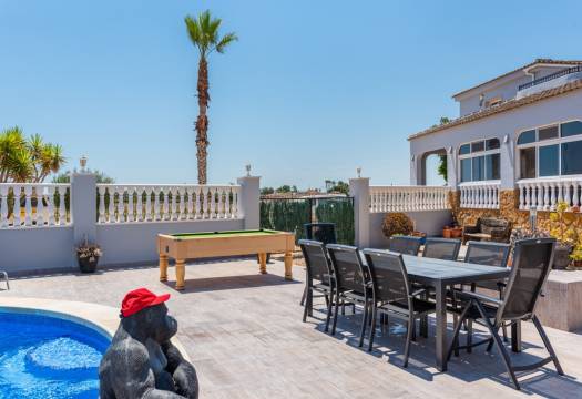 Resale - Finca / Country Property - Catral