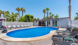 Resale - Finca / Country Property - Catral