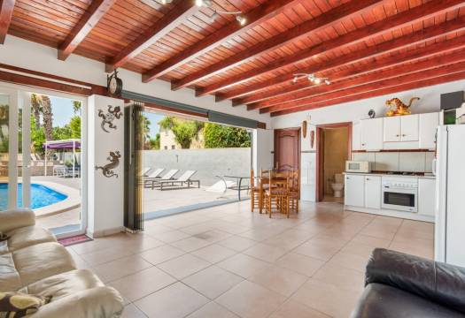 Resale - Finca / Country Property - Catral