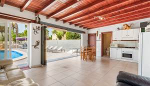 Resale - Finca / Country Property - Catral