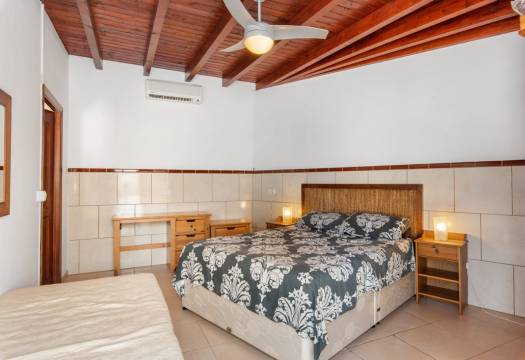 Resale - Finca / Country Property - Catral