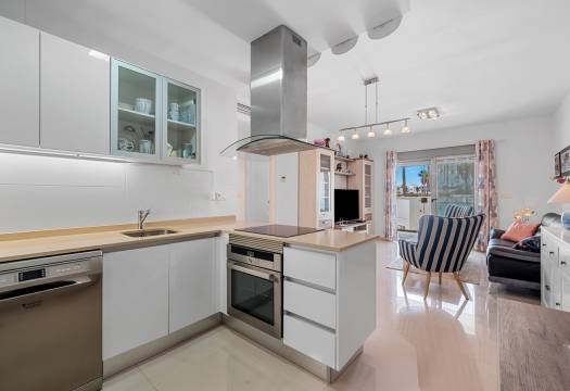 Resale - Apartment - Ciudad Quesada