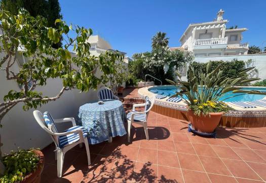 Resale - Villa - Ciudad Quesada