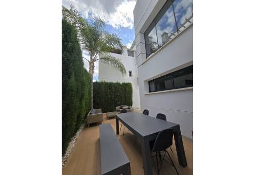 Reventa - Villa / Chalet - Ciudad Quesada