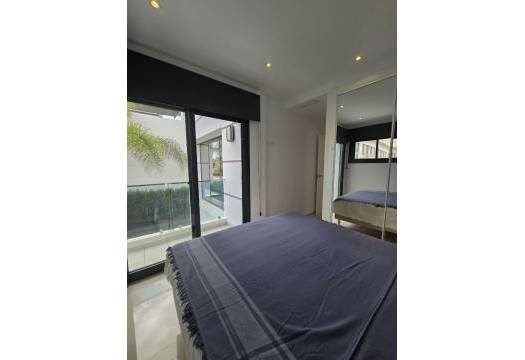 Reventa - Villa / Chalet - Ciudad Quesada