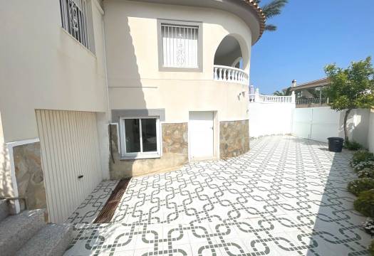 Resale - Villa - Ciudad Quesada - La Marquesa Golf