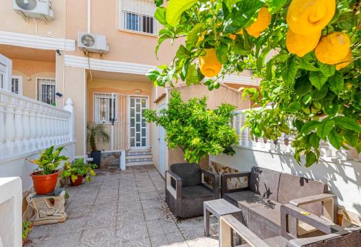 Resale - Townhouse - Ciudad Quesada - Doña Pepa