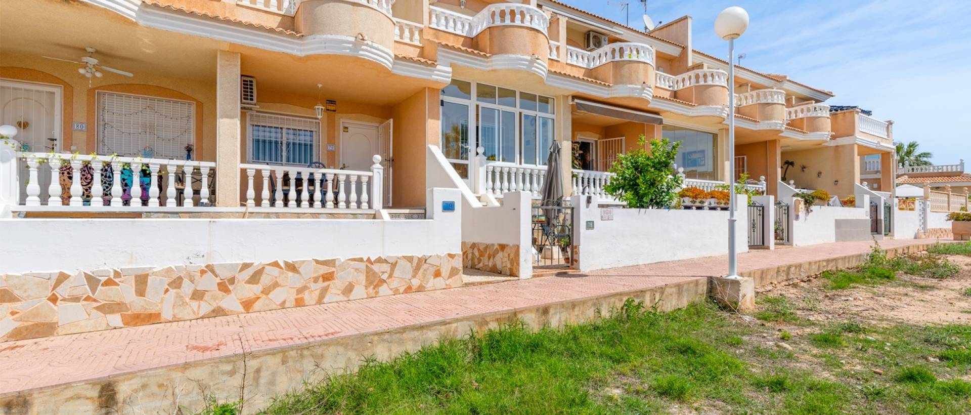 Resale - Townhouse - Ciudad Quesada - Doña Pepa