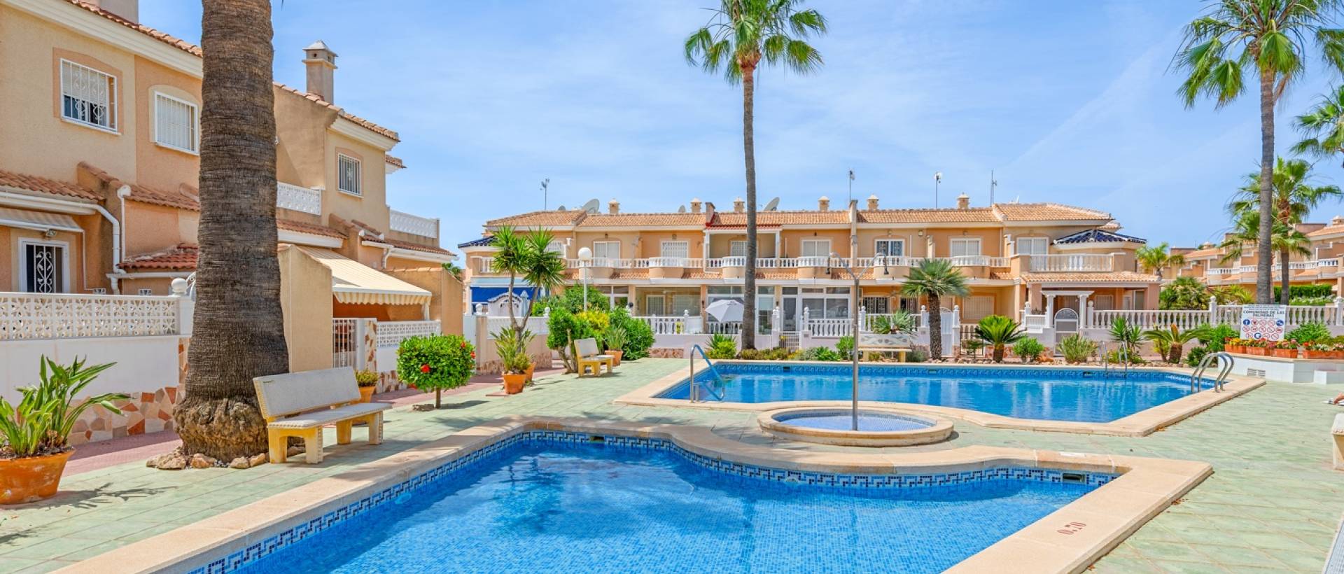 Resale - Townhouse - Ciudad Quesada - Doña Pepa