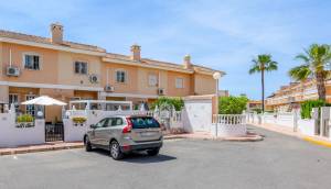 Resale - Townhouse - Ciudad Quesada - Doña Pepa