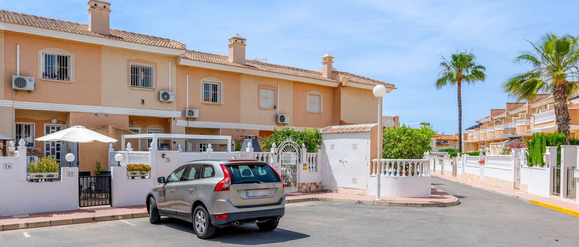 Resale - Townhouse - Ciudad Quesada - Doña Pepa
