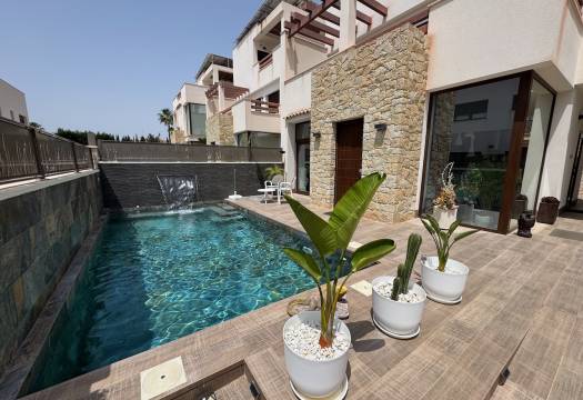 Resale - Villa - Ciudad Quesada