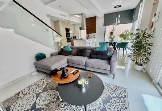 Resale - Villa - Ciudad Quesada