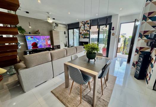Reventa - Villa / Chalet - Ciudad Quesada