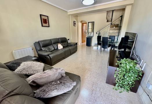 Resale - Villa - Ciudad Quesada