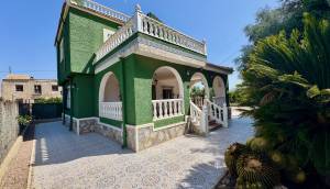 Resale - Finca / Country Property - Rojales