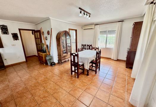 Resale - Finca / Country Property - Rojales