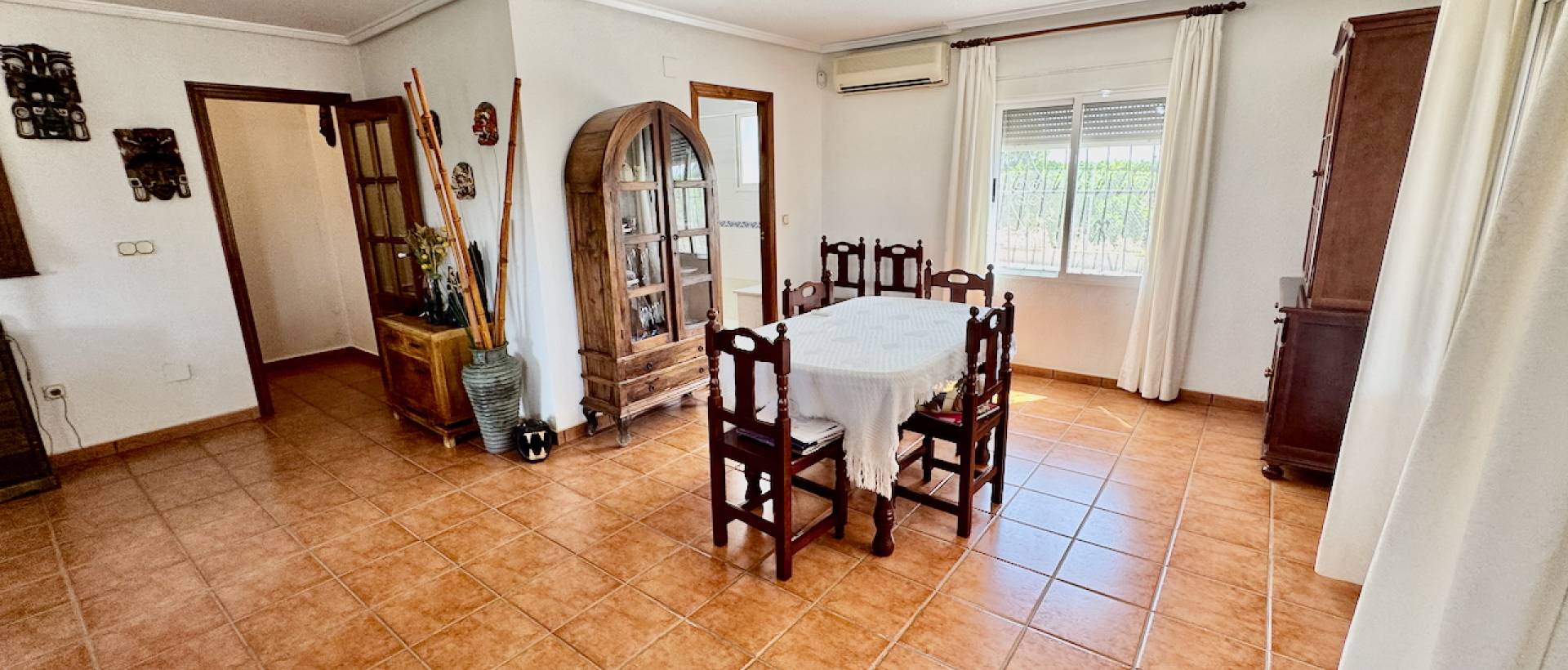 Resale - Finca / Country Property - Rojales