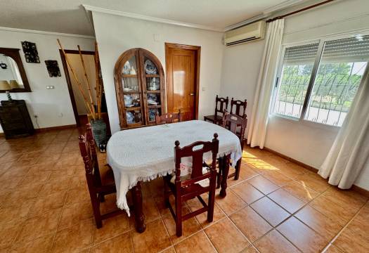 Resale - Finca / Country Property - Rojales