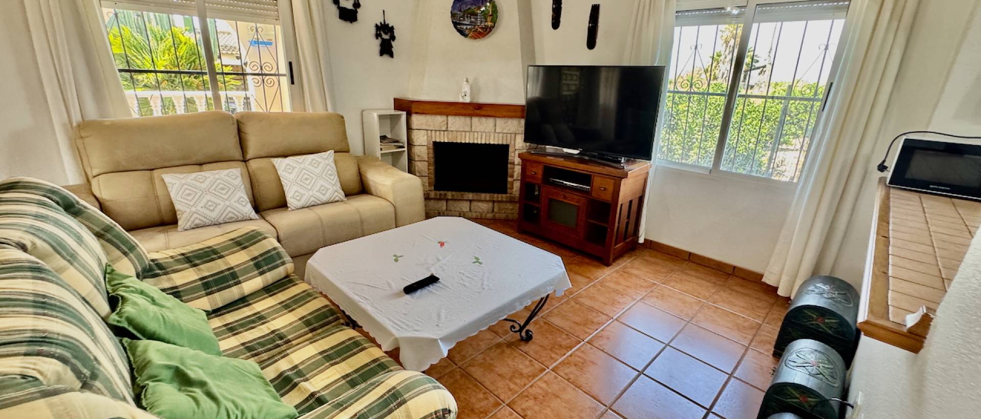 Resale - Finca / Country Property - Rojales