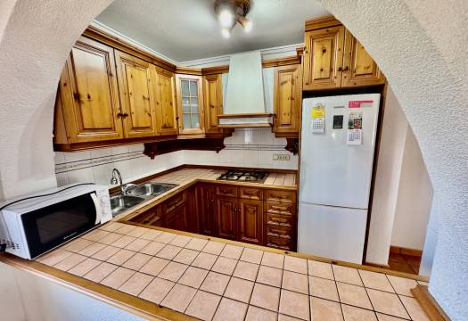 Resale - Finca / Country Property - Rojales