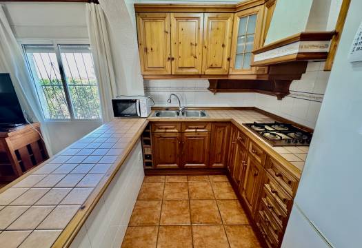 Resale - Finca / Country Property - Rojales