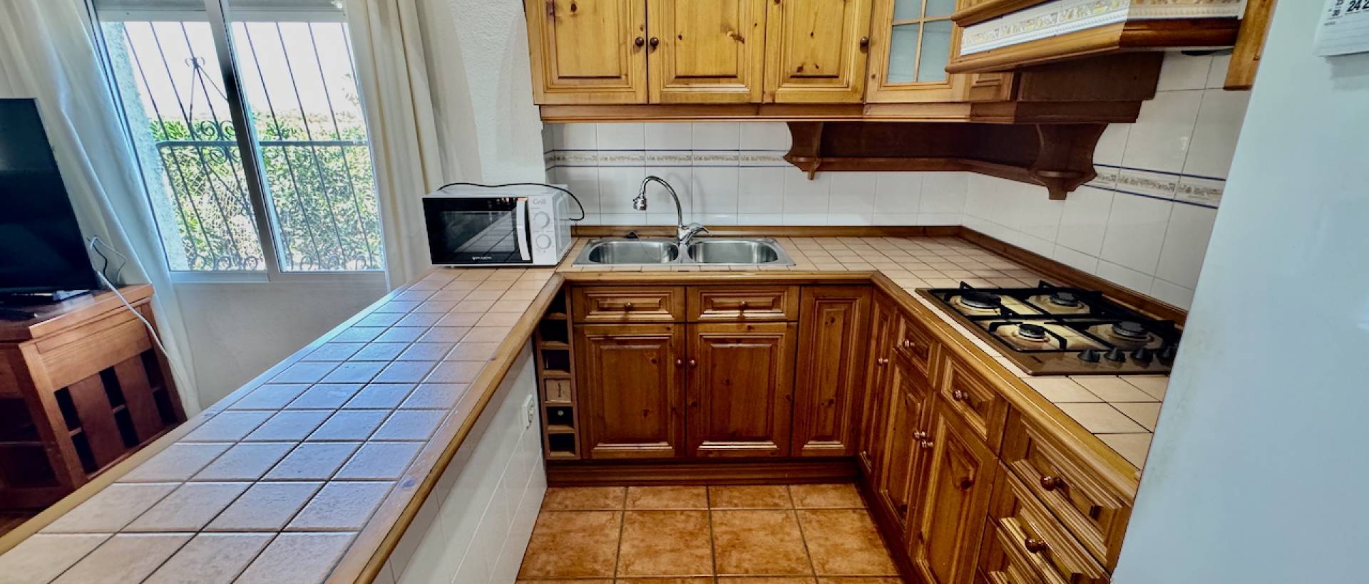 Resale - Finca / Country Property - Rojales