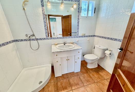 Resale - Finca / Country Property - Rojales