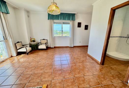 Resale - Finca / Country Property - Rojales