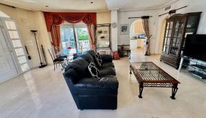 Resale - Villa - Benferri