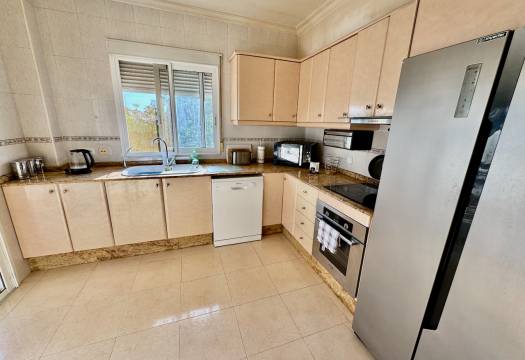 Resale - Villa - Benferri
