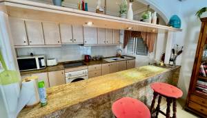 Resale - Villa - Benferri
