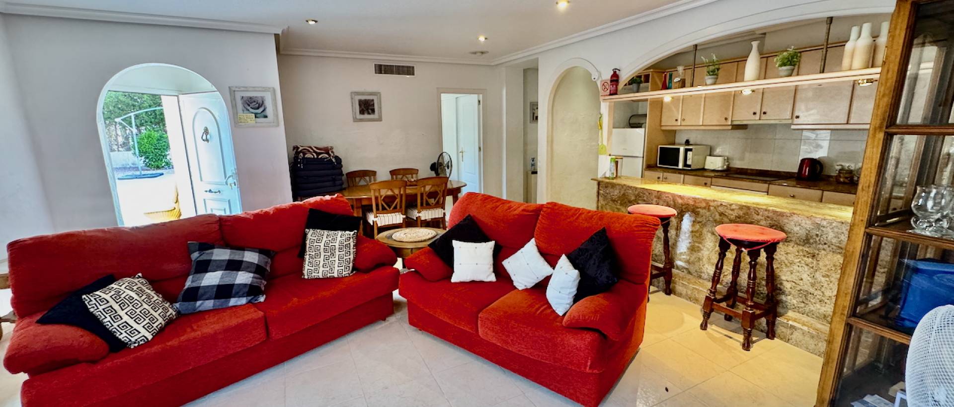 Resale - Villa - Benferri