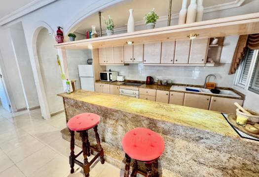 Resale - Villa - Benferri