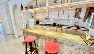 Resale - Villa - Benferri