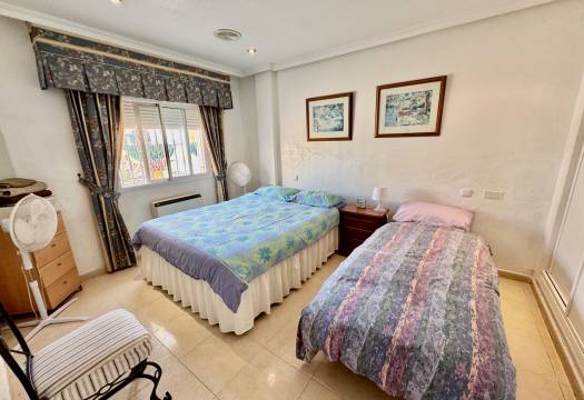 Resale - Villa - Benferri