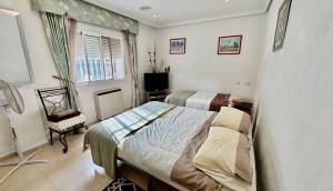 Resale - Villa - Benferri