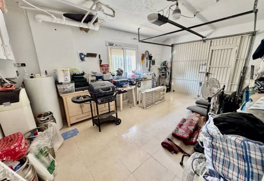 Resale - Villa - Benferri