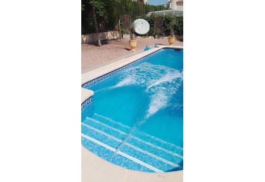 Resale - Villa - Benferri